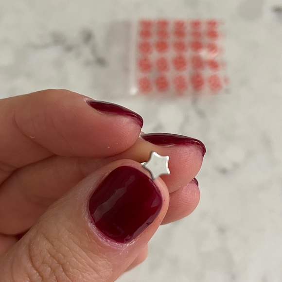 Tiny Star Threadless Flat Back Earring - Picture 2 of 5